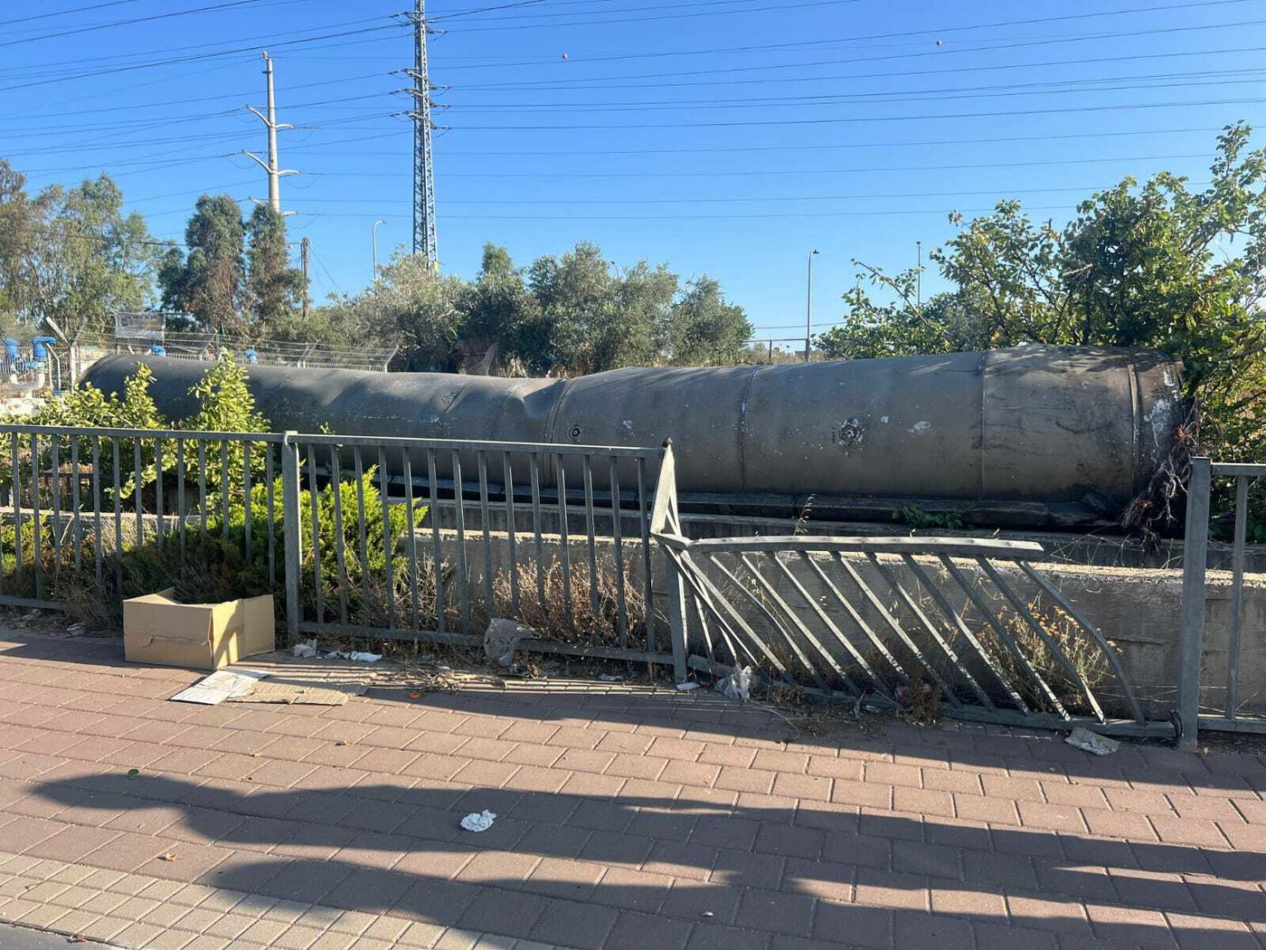 חלקי טיל באריאל בעם כלביא