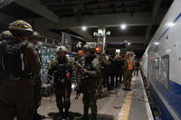 לוחמי פיקוד העורף בזירות נפילה במרכז הארץ