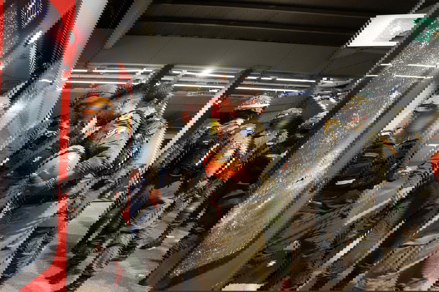 לוחמי פיקוד העורף בזירות נפילה במרכז הארץ