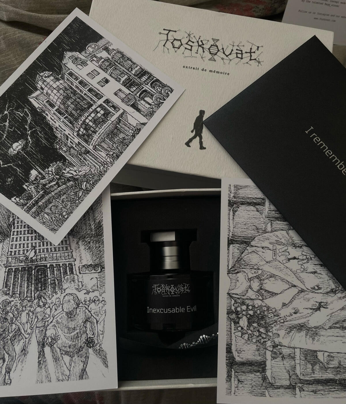 הבושם Inexcusable Evil. לאריזה מצורפים איורים של חורבן ומלחמה