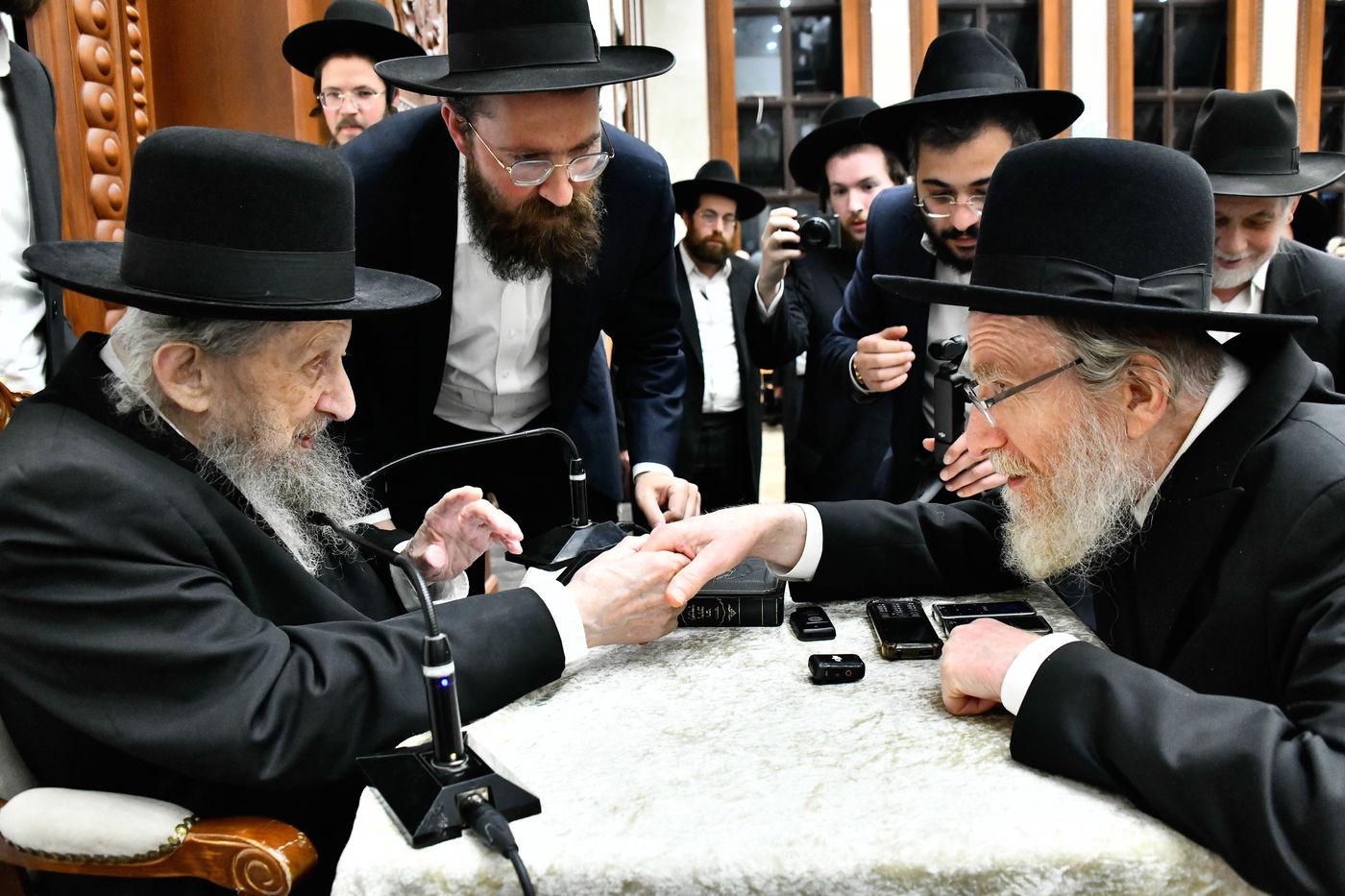 הגר"ד לנדו בשיחה בישיבת בית מדרש עליון