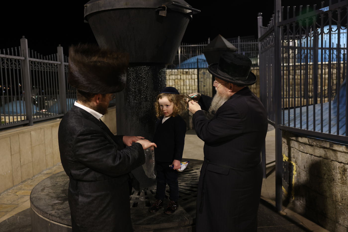 קבר הרשב"י במירון בצל המלחמה