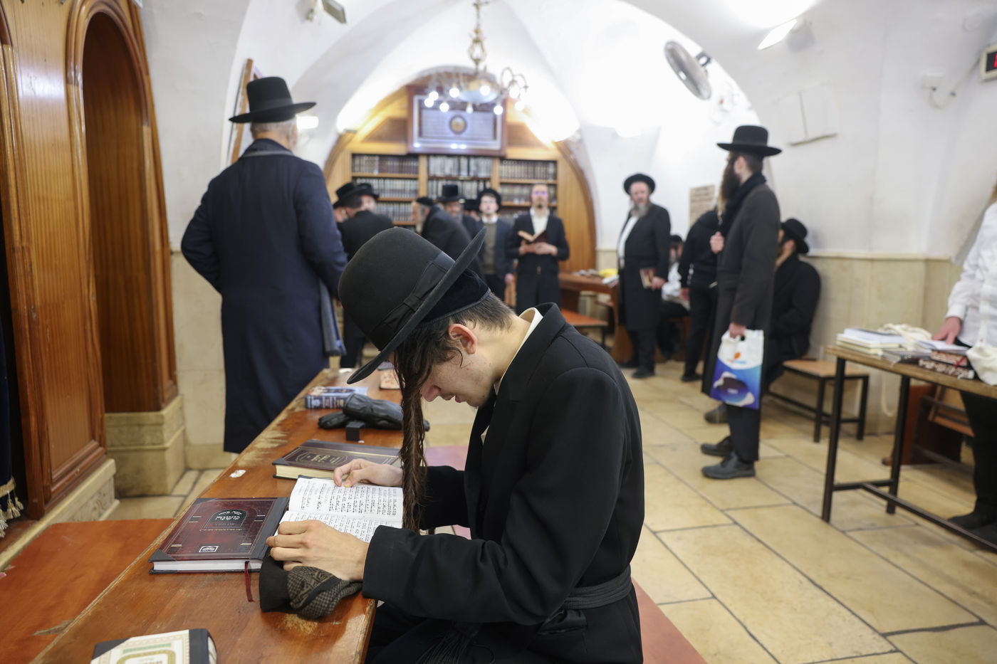 קבר הרשב"י במירון בצל המלחמה