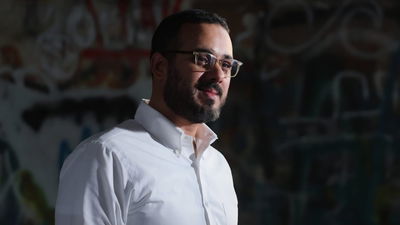 אורי אברהם בסינגל קליפ חדש לחודש הנפלאות: "פלא פלאות" 