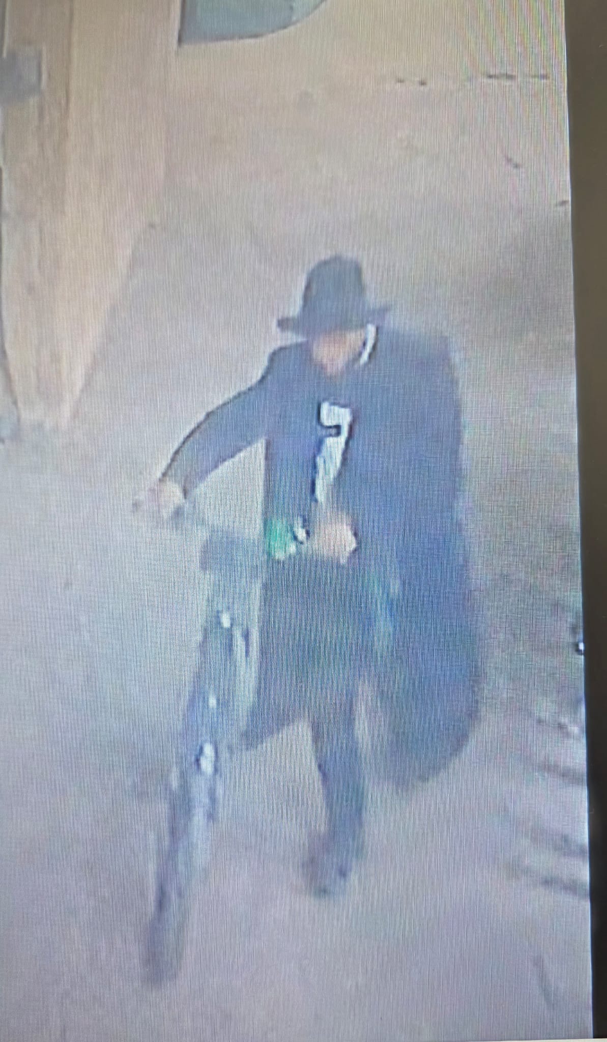 החשוד וכלי הפריצה