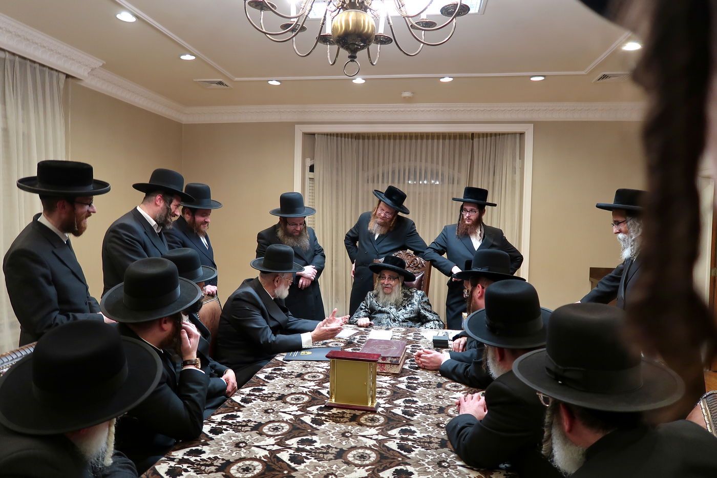 ראשי ארגון 'ביקור חולים' מזמינים את האדמו"ר מסאטמר למעמד