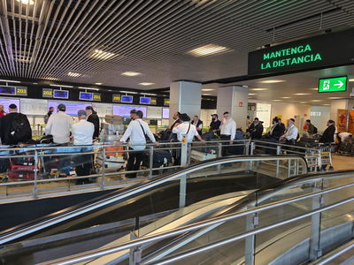 משגיחי הכשרות בדרך לישראל