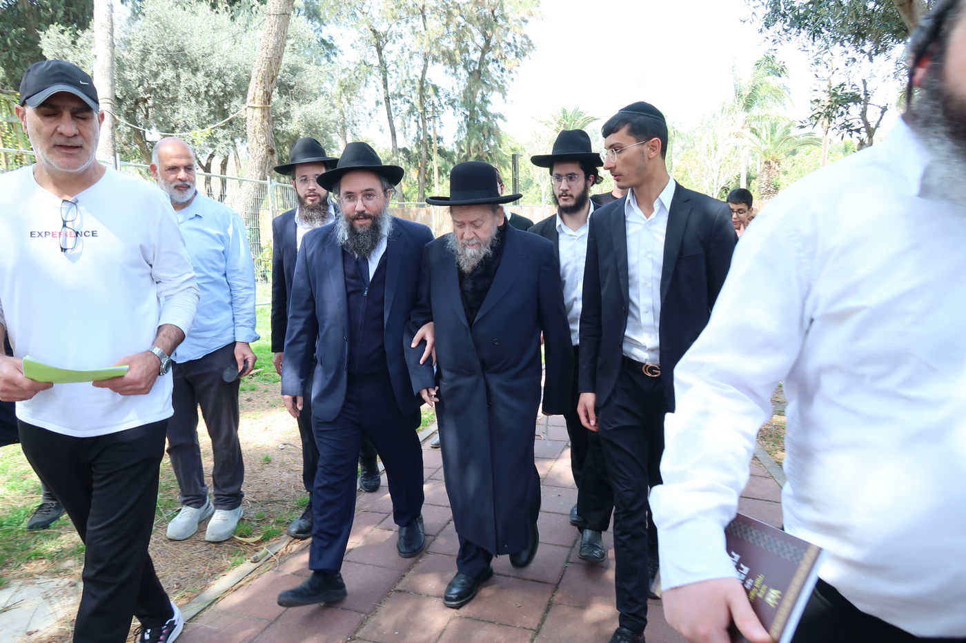 המקובל רבי דוד בצרי בברכת האילנות