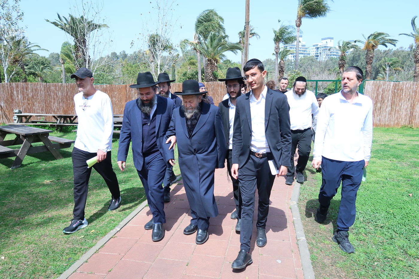 המקובל רבי דוד בצרי בברכת האילנות