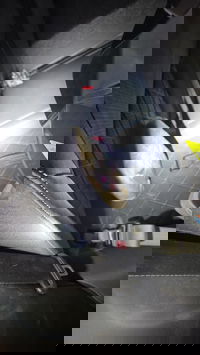 סוכל ניסיון הברחה הזוי: קילו קוקאין אותר מתחת למושב תינוק ברכב
