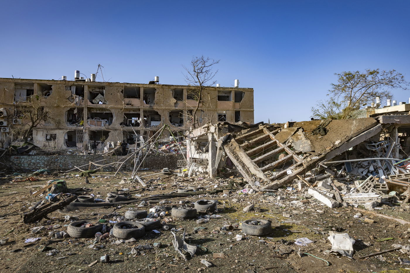 זירת הפגיעה בדימונה, הבוקר