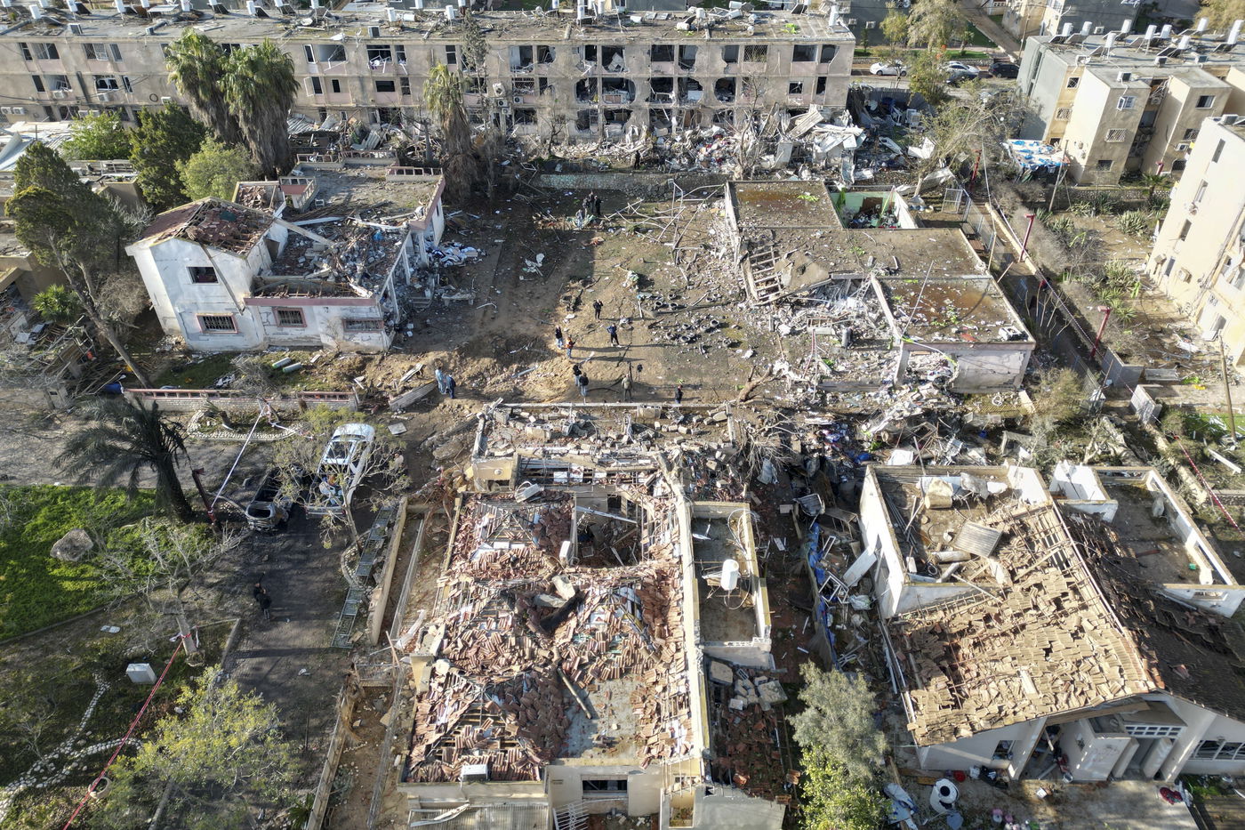 זירת הפגיעה בדימונה, הבוקר