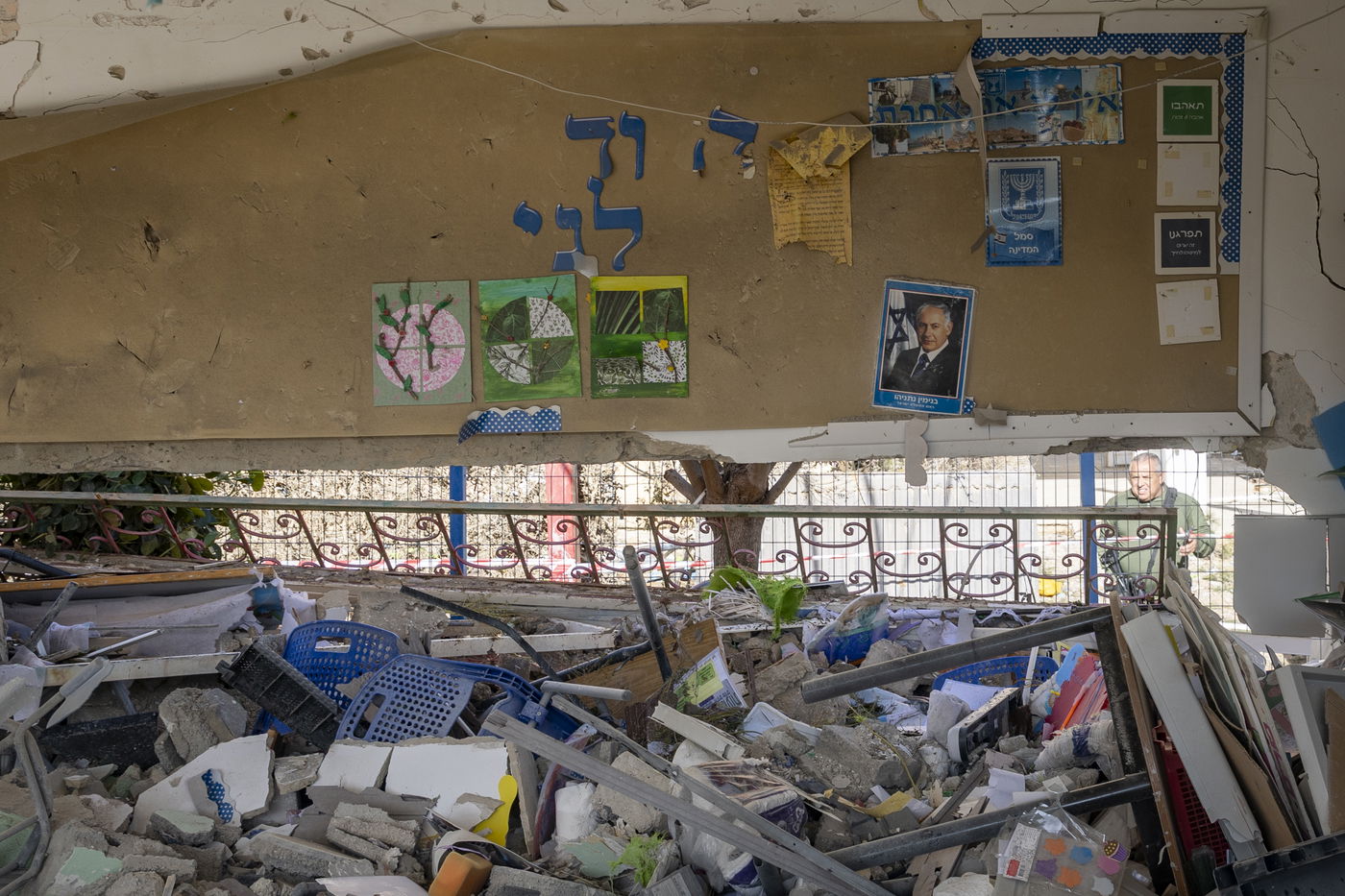 זירת הפגיעה בדימונה, הבוקר