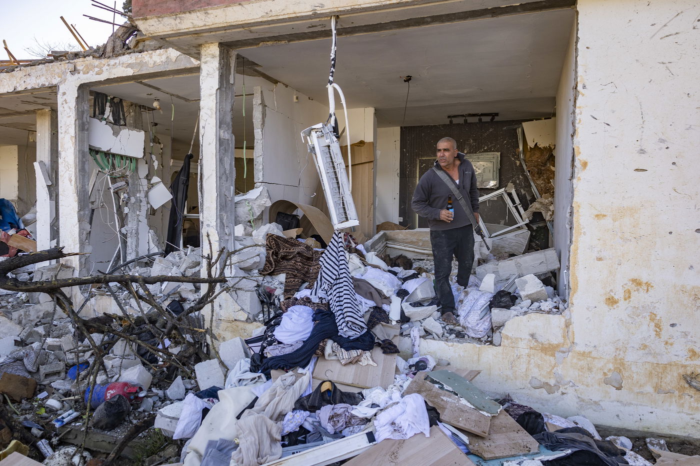 זירת הפגיעה בדימונה, הבוקר