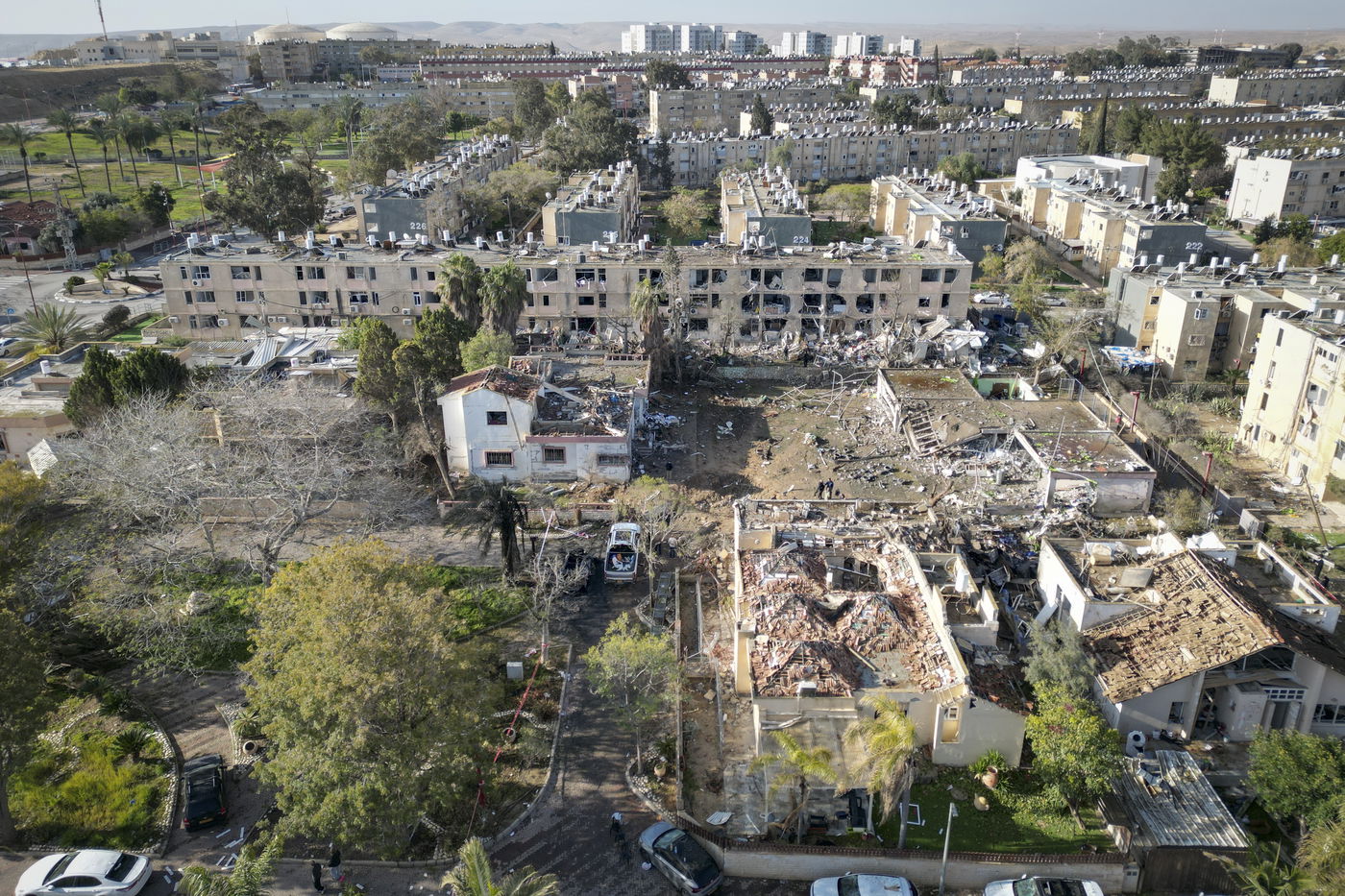 זירת הפגיעה בדימונה, הבוקר