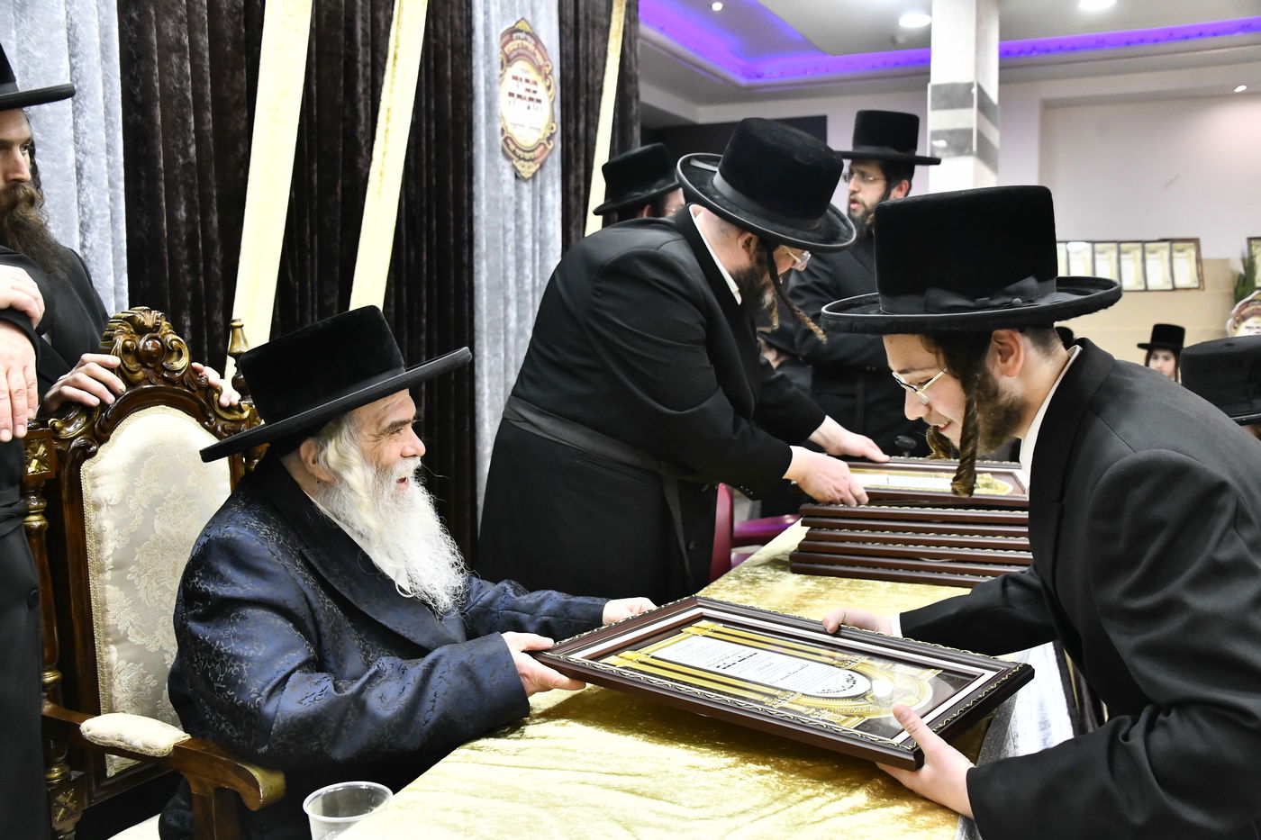 מעמד כבוד התורה בקרעטשניף י-ם