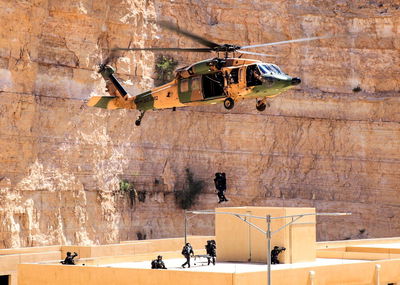 כוחות הקומנדו וחיל האוויר הירדני באימון מבצעי רחב היקף