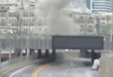 חובש בכיר נפצע בהדף מהפגיעה בתל אביב