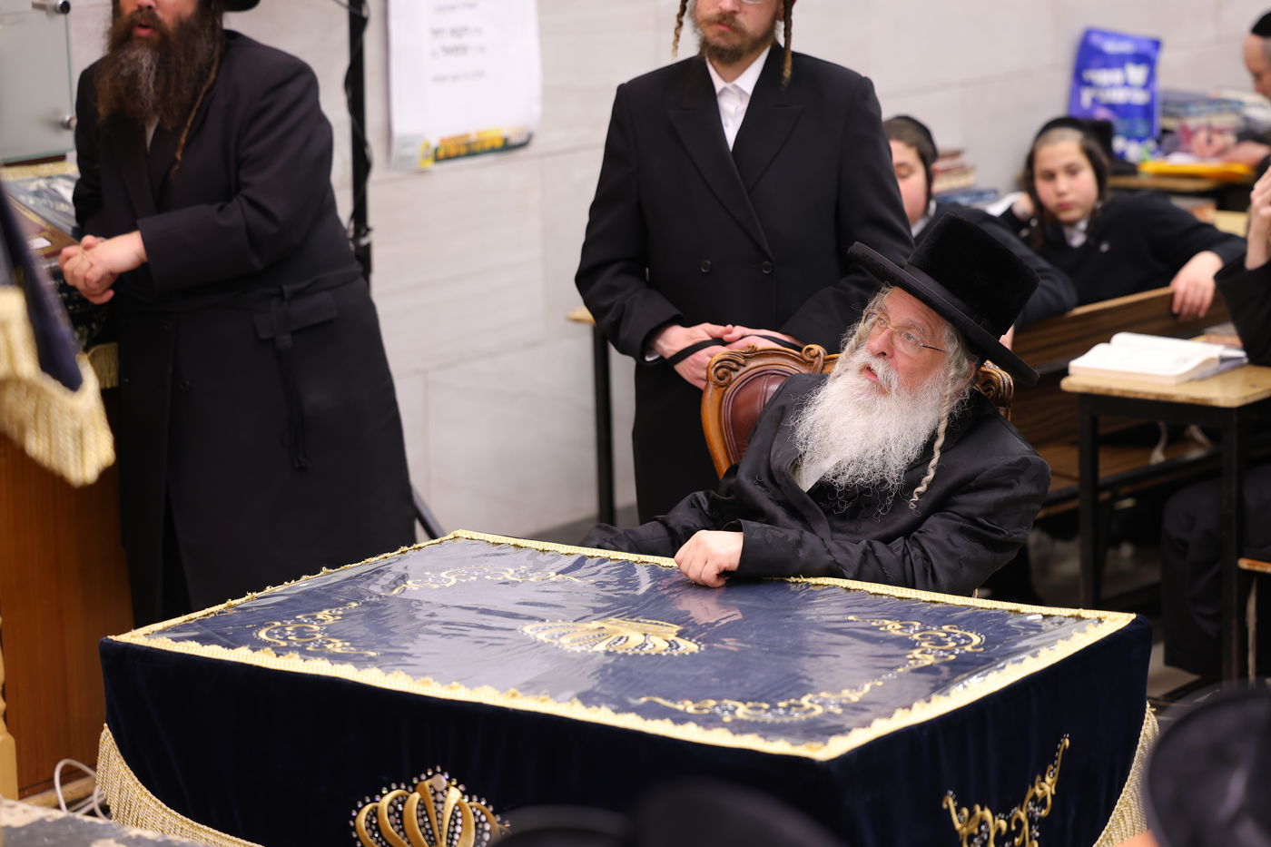 סדר לימוד של עשר שעות ברציפות בנדבורנה ירושלים