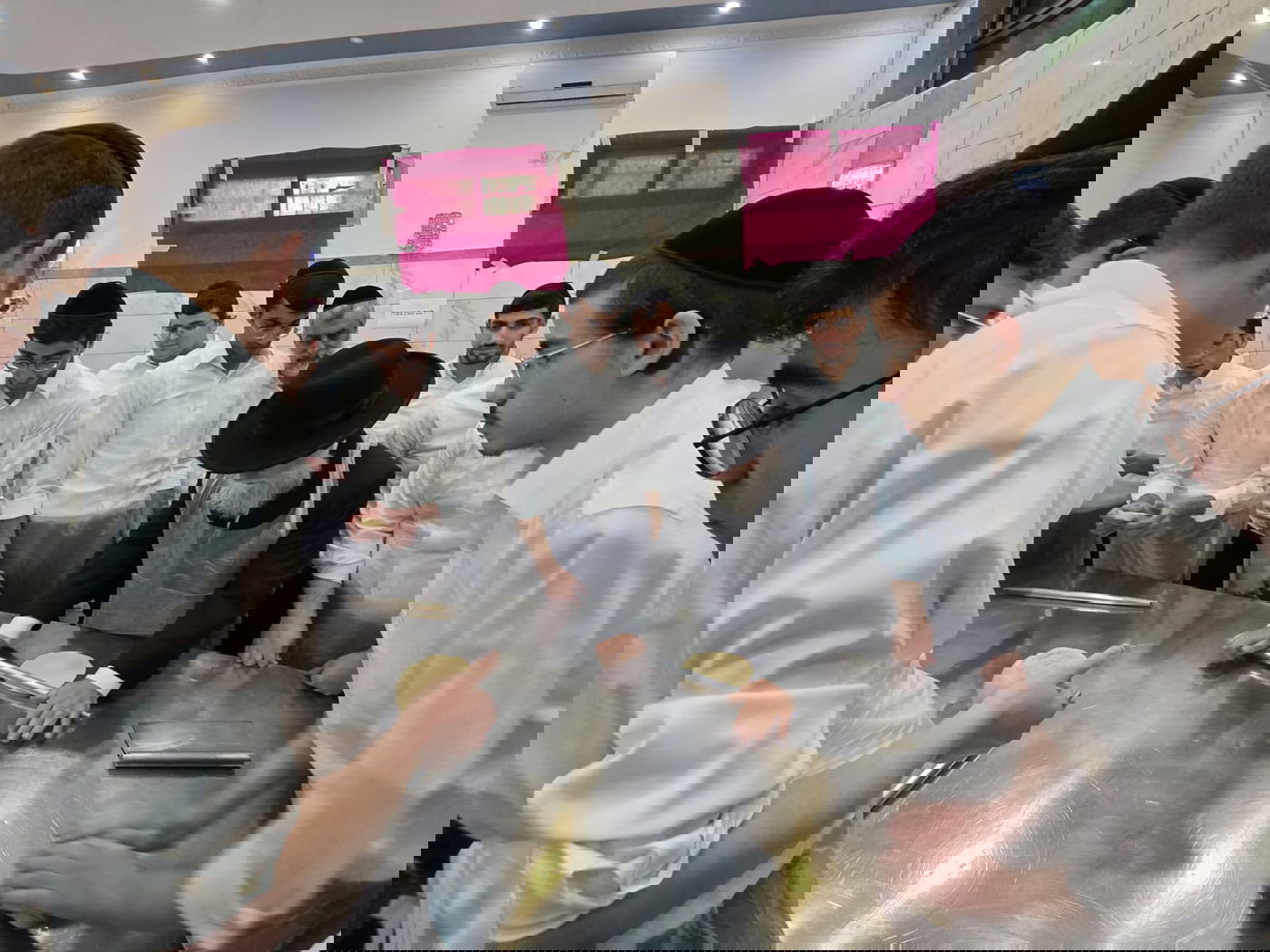 הגר"ז כהן באפיית מצות