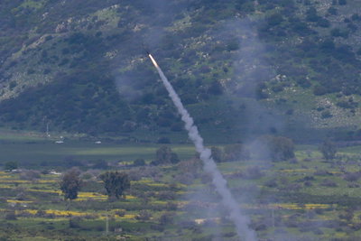 ירי טילי יירוט לעבר טילים ששוגרו מלבנון