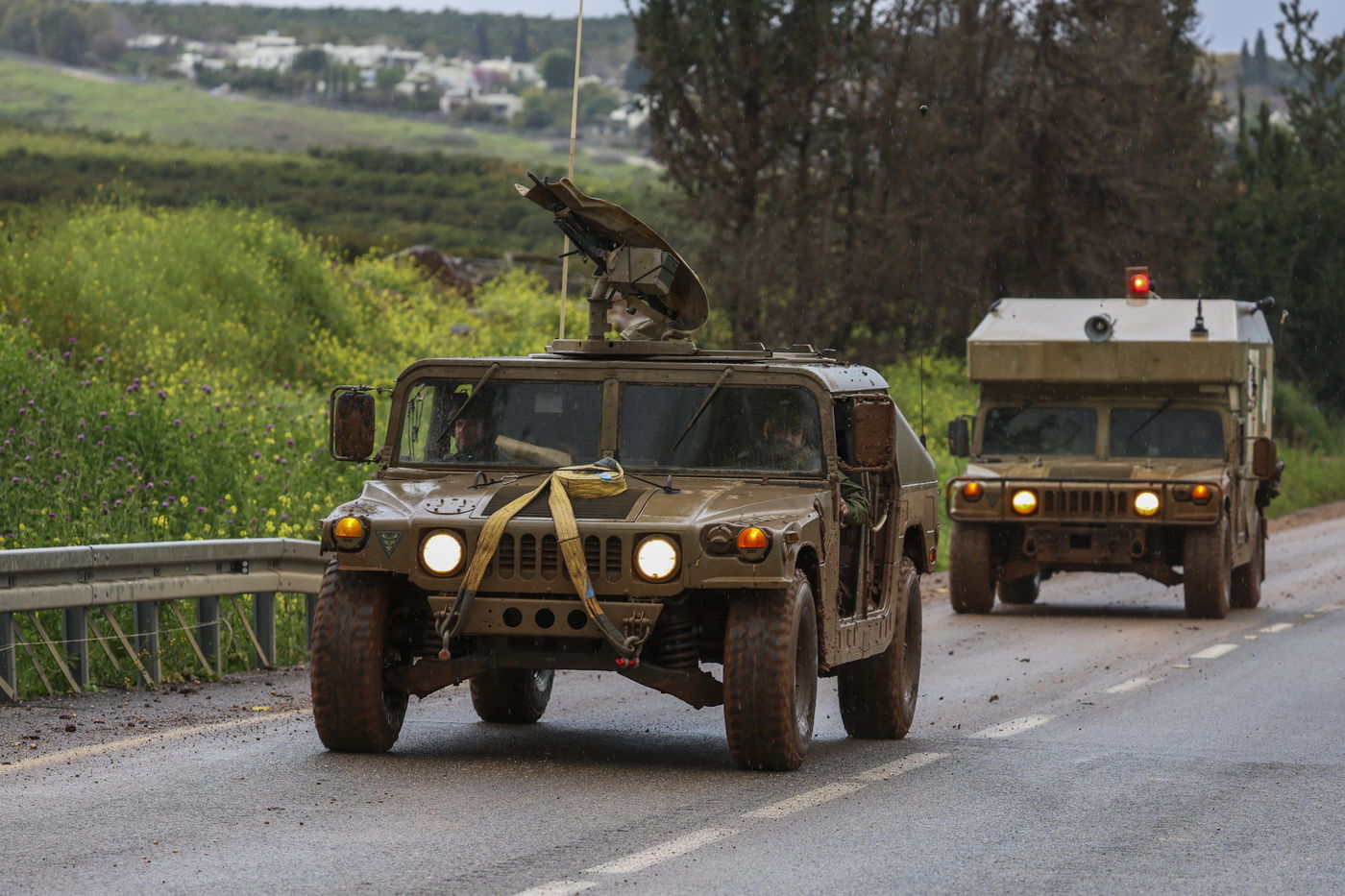 יום של מלחמה בצפון הארץ: חיילי צה"ל ליד הגבול עם לבנון