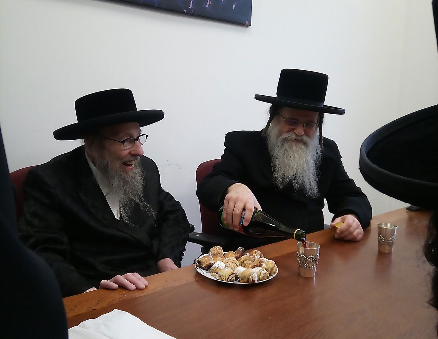  דומ"ץ סאטמר, הגה"צ רבי געציל בערקוביץ בביקור אצל הגה"צ רבי אהרן שיף