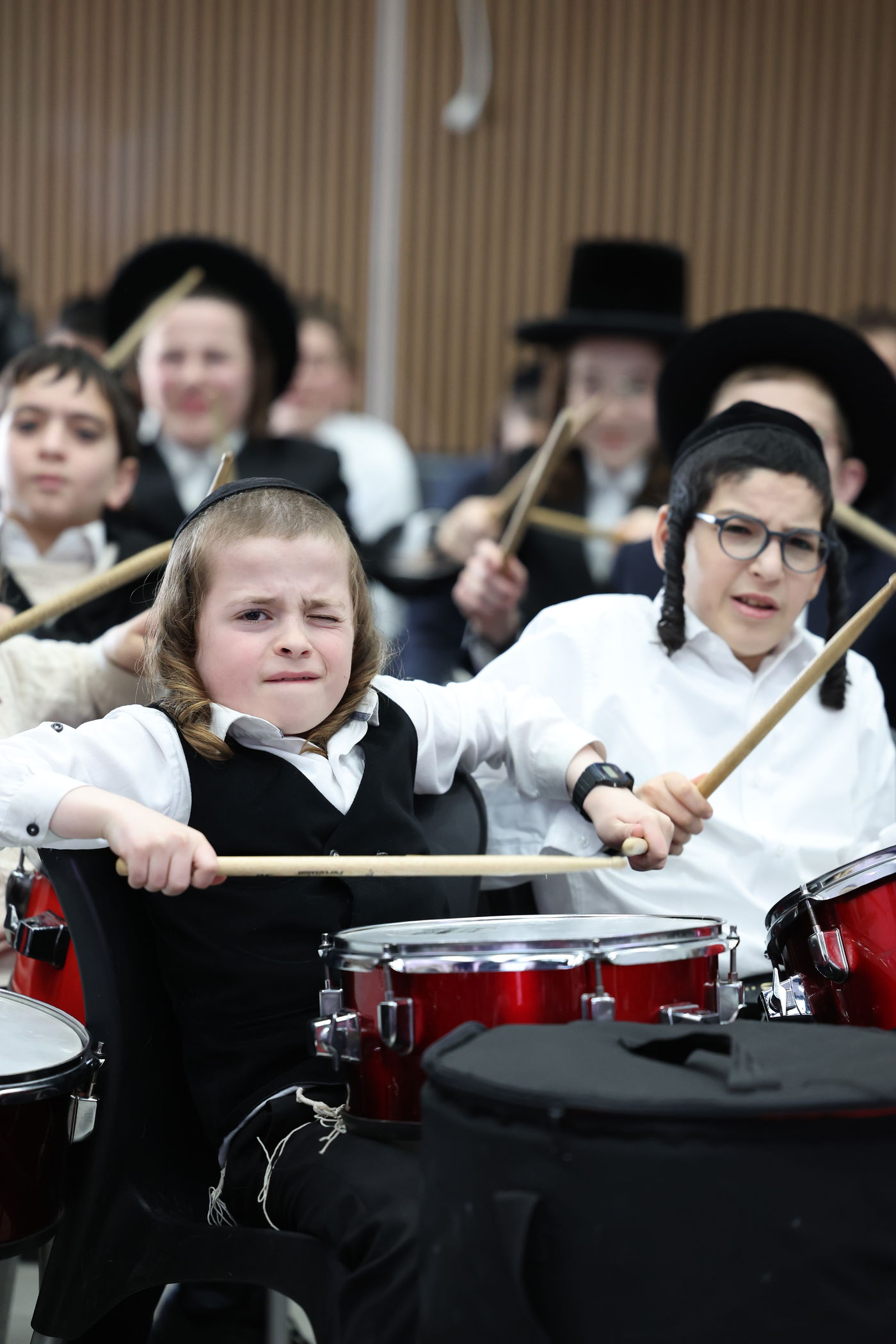 מעמד כבוד התורה בתלמוד תורה קארלין סטולין