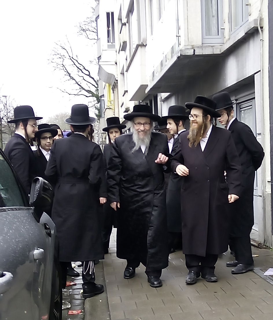  דומ"ץ סאטמר, הגה"צ רבי געציל בערקוביץ בביקור באנטווערפן