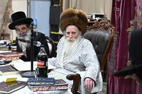 הגרי"מ מורגנשטרן בשיעור בישיבת תורת הנסתר