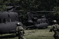 תחת עלטה מוחלטת: צבא קובה בכוננות שיא לפלישה אמריקאית