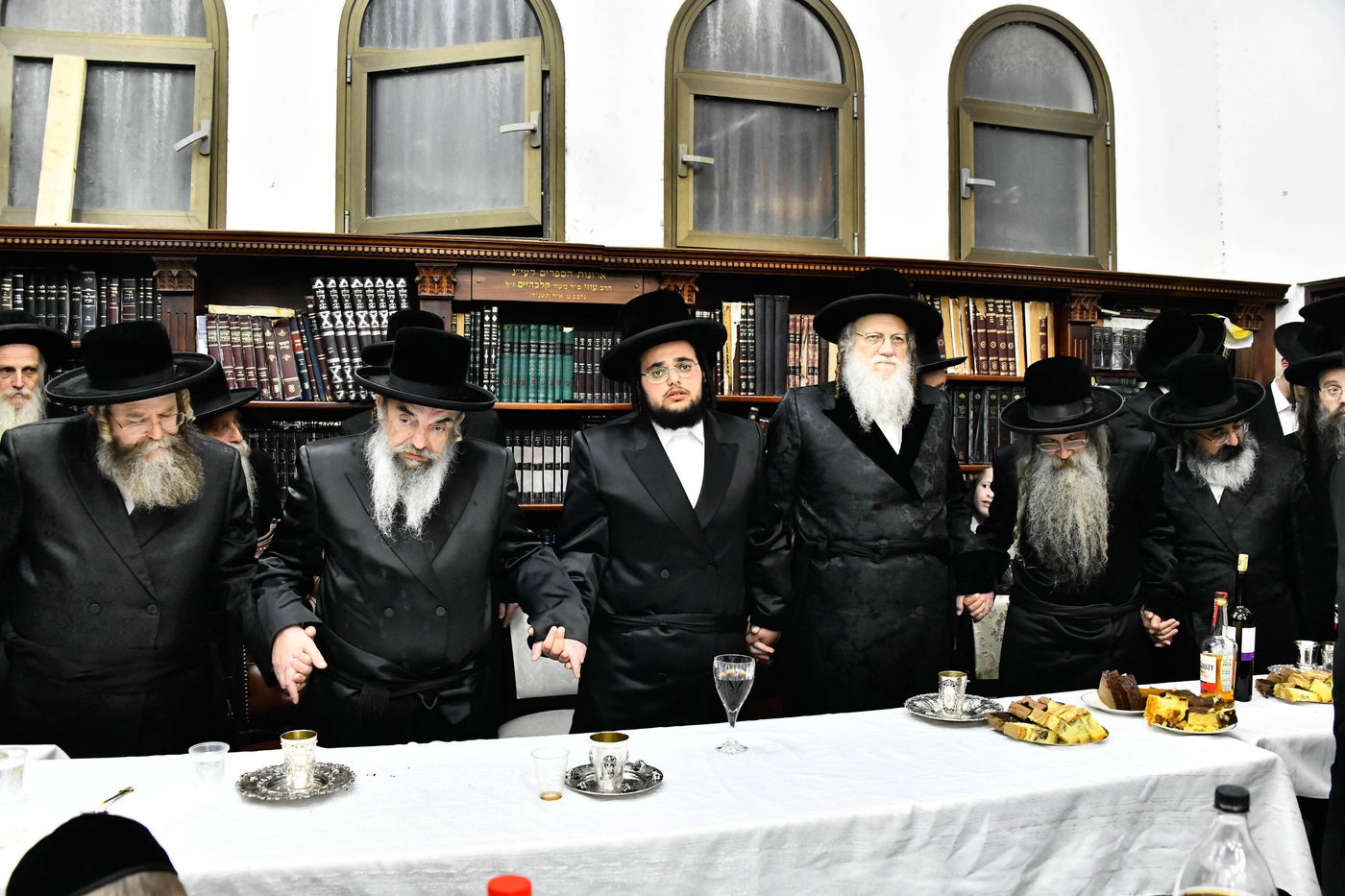 שמחת האירוסין בבית לעלוב - מודז'יץ - אופלע 