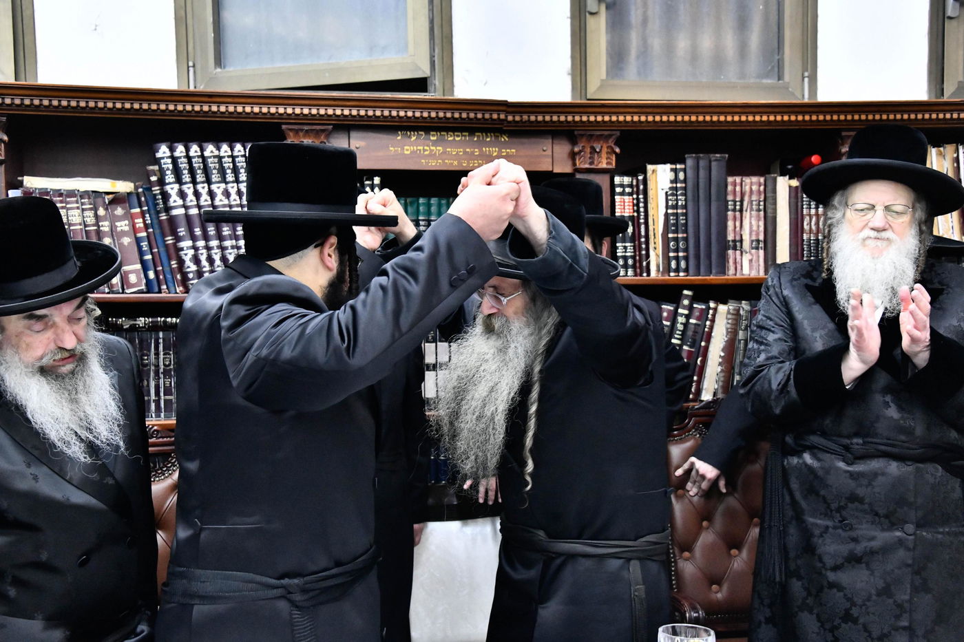 שמחת האירוסין בבית לעלוב - מודז'יץ - אופלע 