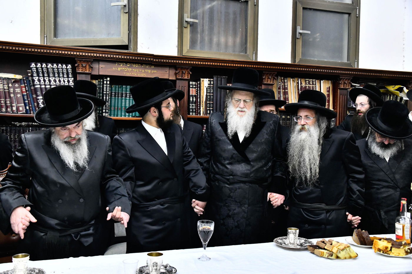 שמחת האירוסין בבית לעלוב - מודז'יץ - אופלע 