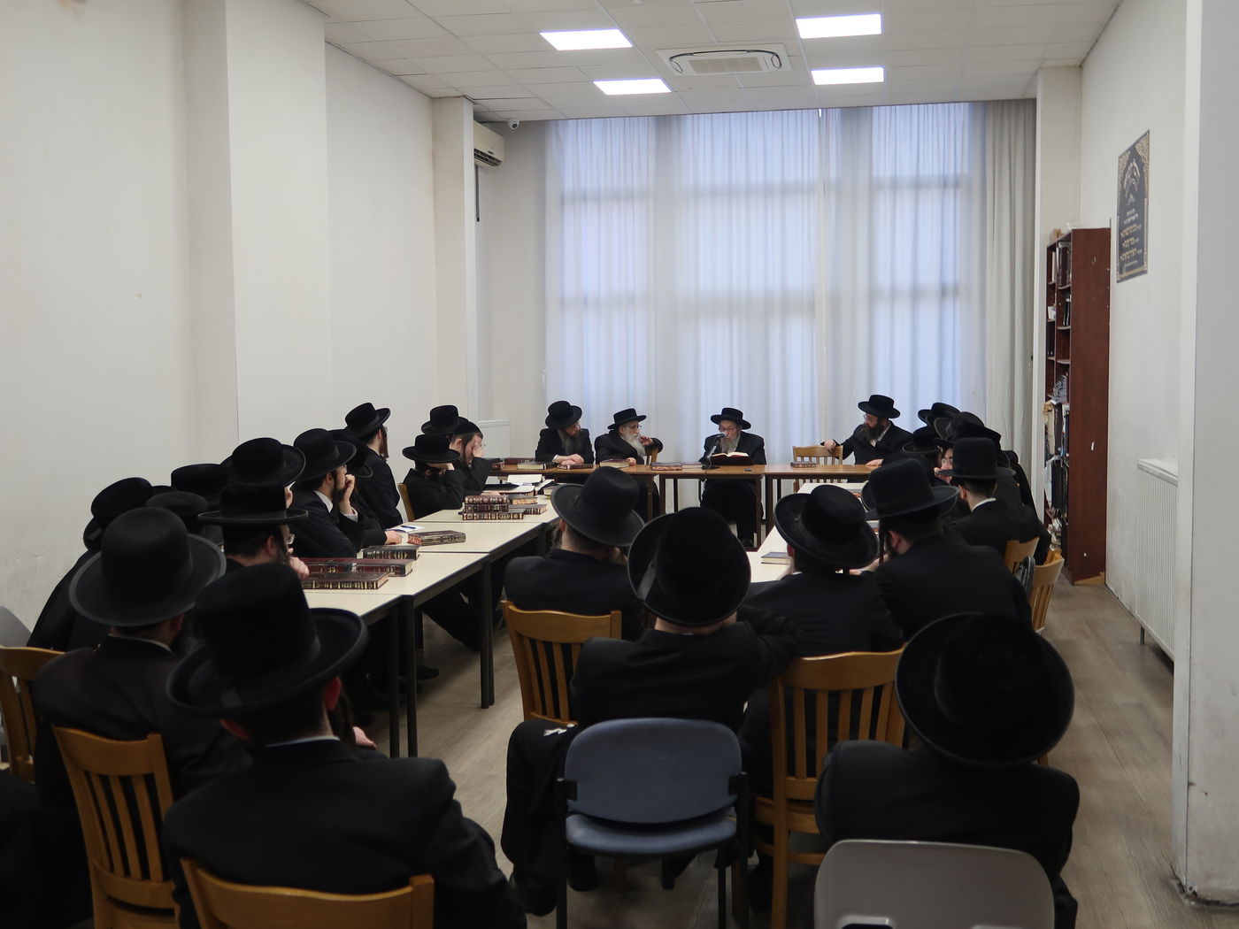  דומ"ץ סאטמר, הגה"צ רבי געציל בערקוביץ בשיעור בכולל