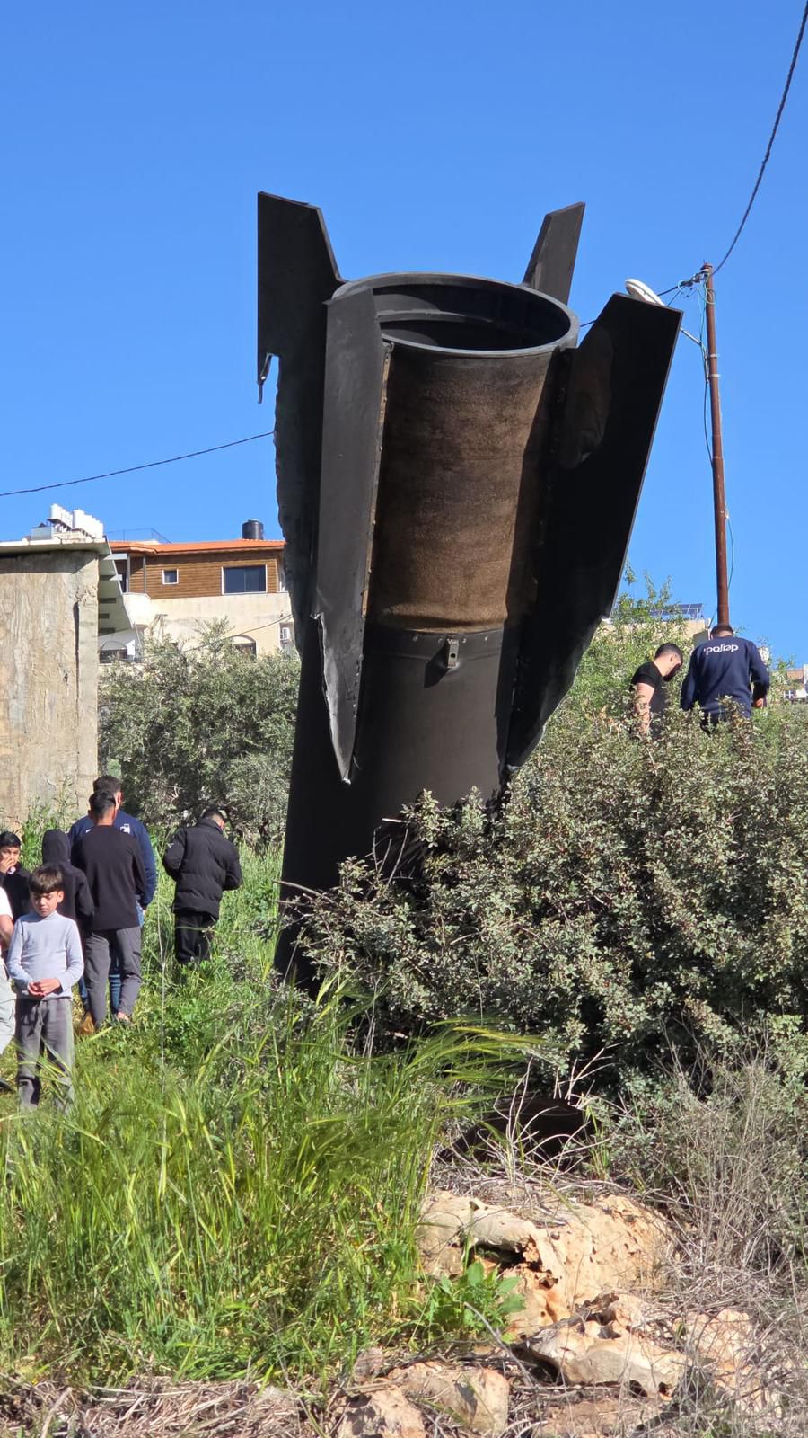 החלק של הטיל שננעץ באדמה