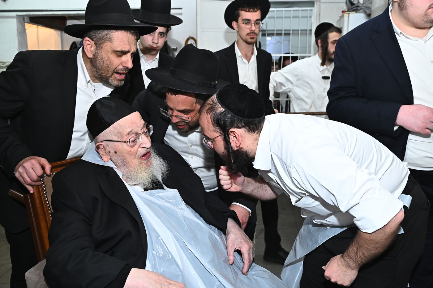 הגרמ"צ ברגמן באפיית מצות