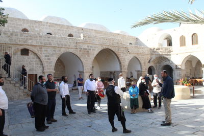 נבי מוסא במדבר יהודה - בסיור שאורגן בידי כותב השורות ישראל שפירא לפני מספר שנים. את הסיור העביר מורה הדרך שניר מנחם