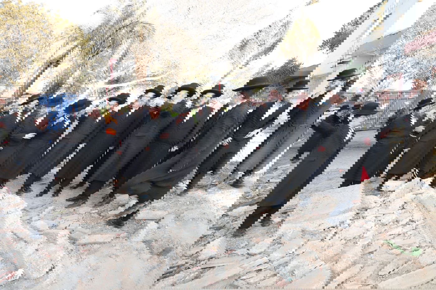 הרה"צ רבי ישראל מנחם אלתר בביקור בדימונה