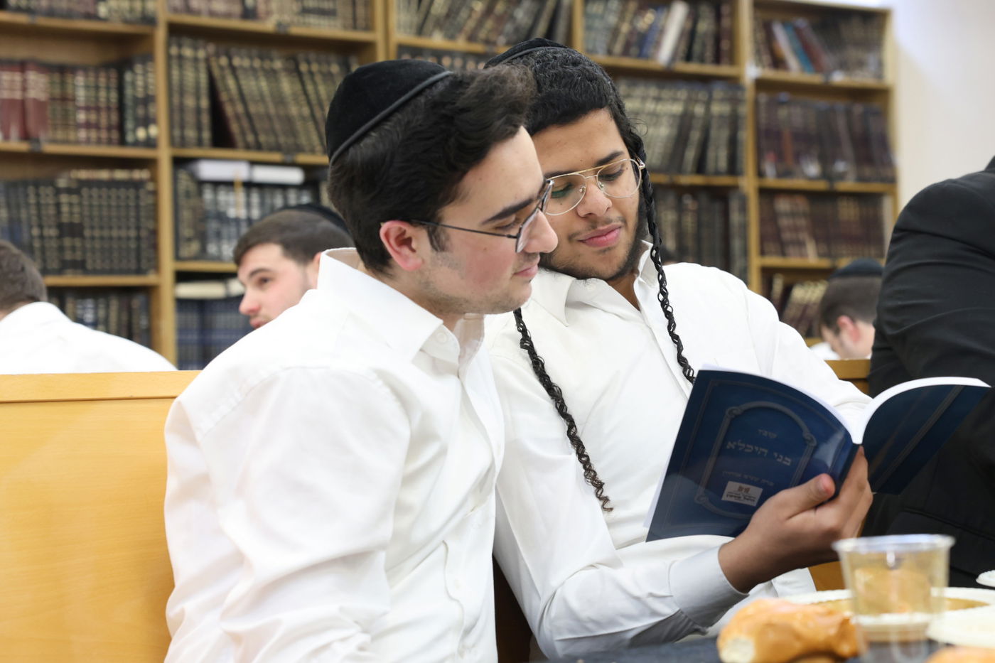 סיום מסכת בישיבת 'היכל שמעון'