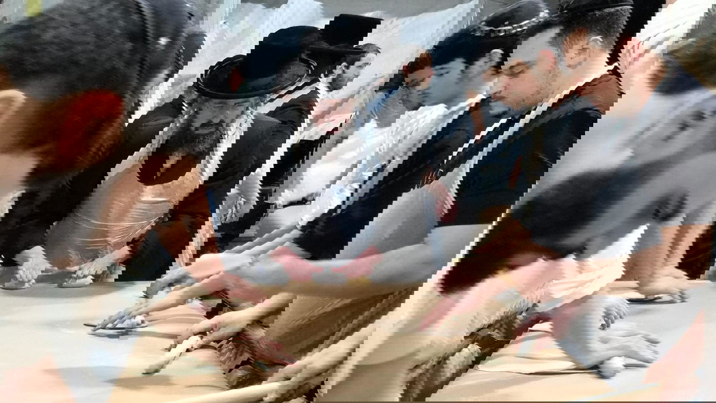 קהילת חיי נפש באפיית מצות