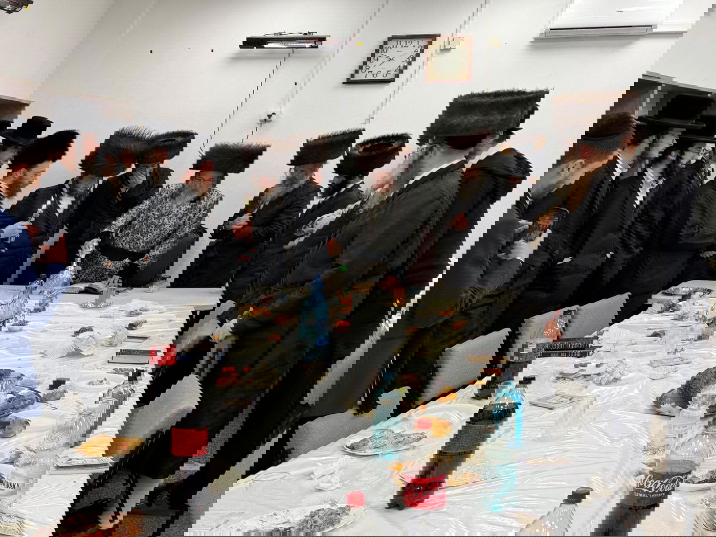 האדמו"ר מביאלה ב"ב במסע הקודש לפולין