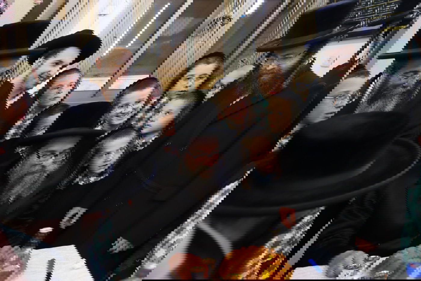 האדמו"ר מסקולען ירושלים בביקור אצל הרה"ח ר' אהרן קליינמן