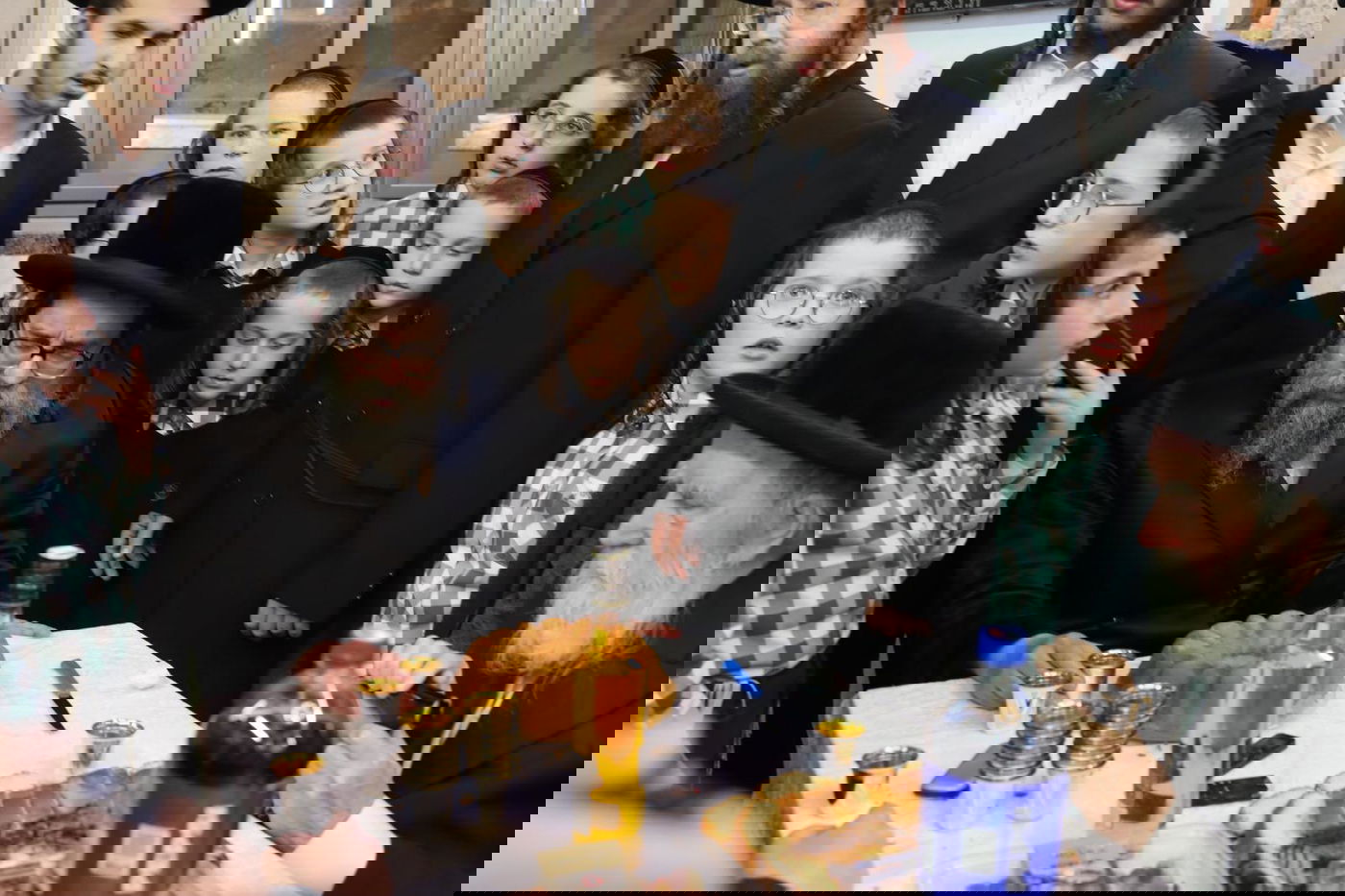 האדמו"ר מסקולען ירושלים בביקור אצל הרה"ח ר' אהרן קליינמן