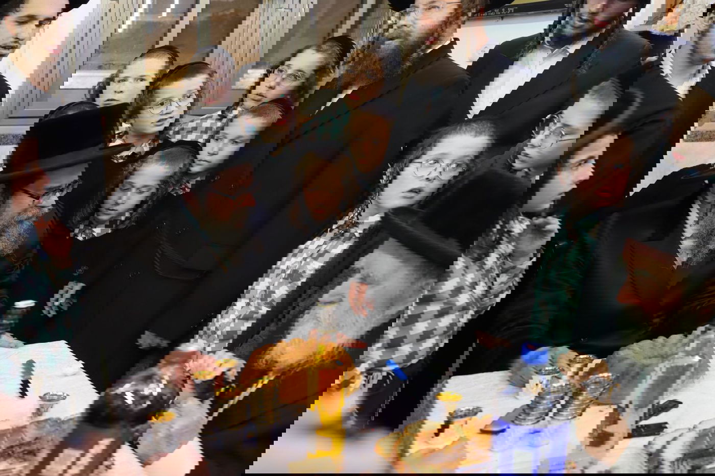 האדמו"ר מסקולען ירושלים בביקור אצל הרה"ח ר' אהרן קליינמן