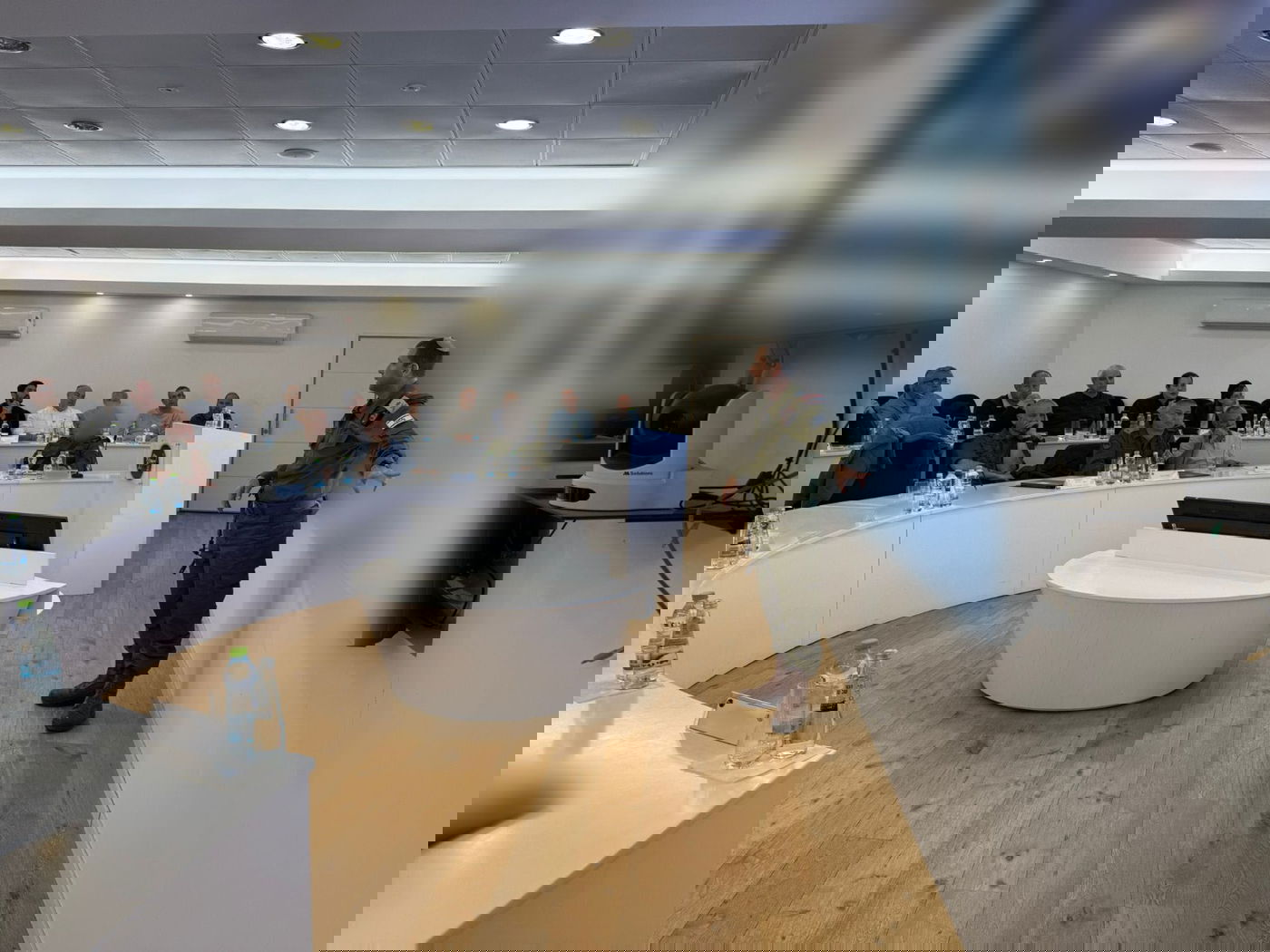 מפקד פיקוד המרכז, אלוף אבי בלוט, במפגש עם ראשי הרשויות