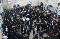 חצר ציון הרשב"י | ארכיון