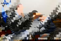 זיו אגמון לצד ראש הממשלה, בשבוע שעבר