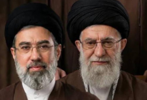 מוג'תבא חמינאי ואביו