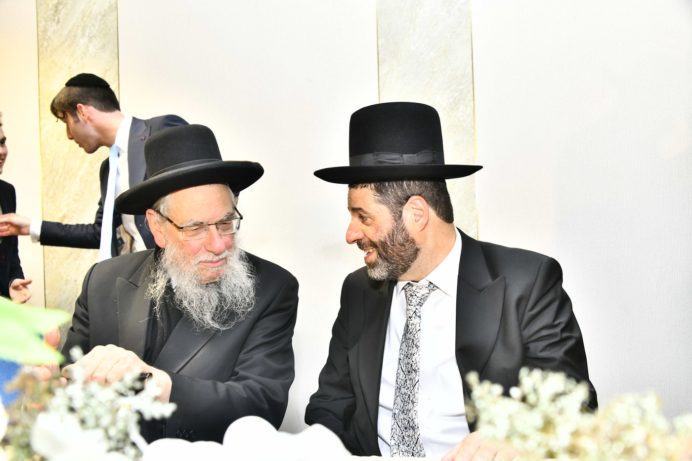 שמחת נישואי בתו של מנחם שפירא